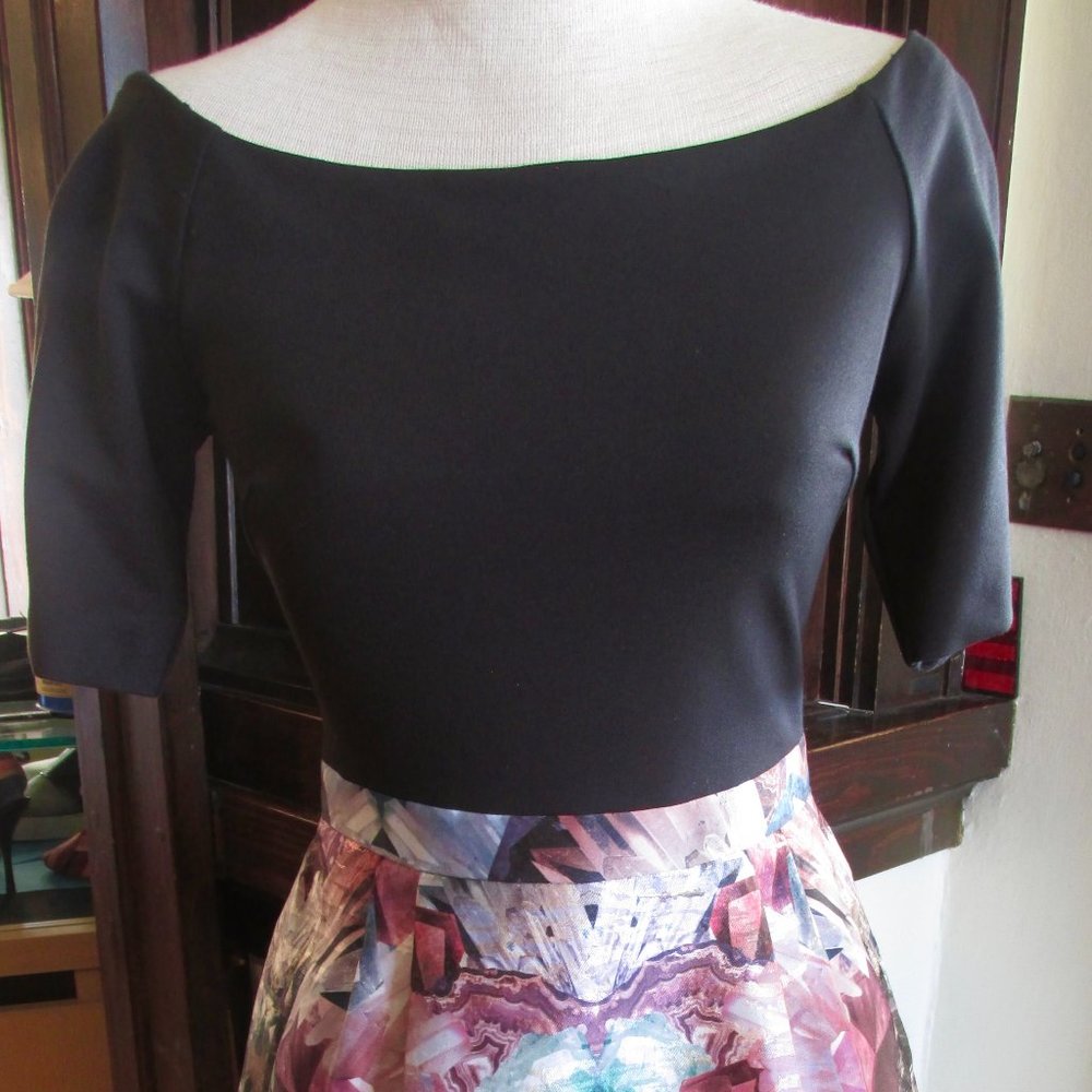 NWT- Ted Baker London- off the shoulder dress- size 1 (2/0)